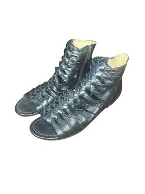 Frye Womans Shoe S 7